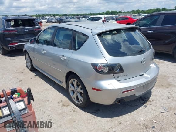 ✅ 2007 Mazda 3 S Grand Touring • VIN: JM1BK343X71640858 • Лот: 42338492. Опубликован ранее на IAAI с пробегом 125 279 миль. Бесплатный доступ к архиву аукционных продаж из США и подробный отчёт об истории автомобиля на DreamBid. Изображение 3.