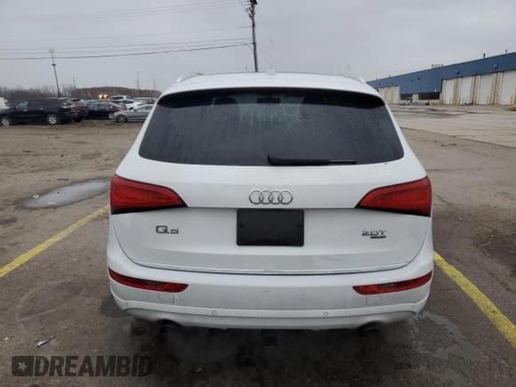 ✅ 2015 Audi Q5 Premium Plus • VIN: WA1LFAFP3FA014932 • Lot: 93137865. Listed on Copart with 84,904 mi. Free auction sales archive from the USA and detailed vehicle history report at DreamBid. Image 6.
