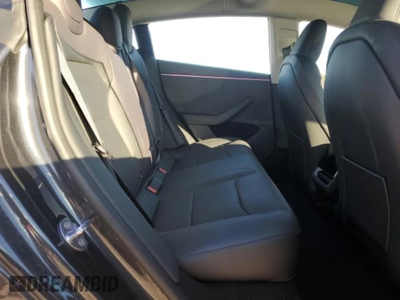 ✅ 2025 Tesla Model 3 Long Range • VIN: 5YJ3E1EB0SF998511 • Lot: 87213685. Wystawiony na Copart z przebiegiem 5 000 mil. Bezpłatny archiwum sprzedaży aukcyjnych z USA i szczegółowy raport historii pojazdu na DreamBid. Zdjęcie 10.