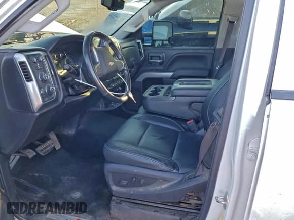 ✅ 2017 Chevrolet Silverado 2500HD LT • VIN: 1GC1KVEYXHF246279 • Lot: 91228545. Listed on Copart with 199,015 mi. Free auction sales archive from the USA and detailed vehicle history report at DreamBid. Image 7.