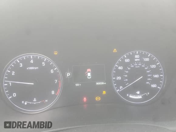 ✅ 2015 Hyundai Genesis 3.8L • VIN: KMHGN4JE1FU073795 • Lot: 84797304. Wystawiony na Copart z przebiegiem 96 658 mil. Bezpłatny archiwum sprzedaży aukcyjnych z USA i szczegółowy raport historii pojazdu na DreamBid. Zdjęcie 9.