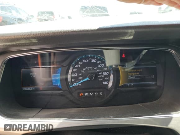 ✅ 2017 Ford Taurus SEL • VIN: 1FAHP2E87HG111985 • Lot: 55344825. Listed on Copart with 100,648 mi. Free auction sales archive from the USA and detailed vehicle history report at DreamBid. Image 9.