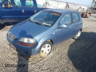 ✅ 2007 Chevrolet Aveo LS • VIN: KL1TD666X7B728902 • Lot: 40950124. Wystawiony na IAAI z przebiegiem Nie podano. Bezpłatny archiwum sprzedaży aukcyjnych z USA i szczegółowy raport historii pojazdu na DreamBid. Zdjęcie 2.