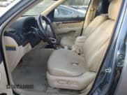 ✅ 2009 Hyundai Santa Fe Limited • VIN: 5NMSH13E99H316461 • Lot: 78683824. Listed on Copart with 149,241 mi. Free auction sales archive from the USA and detailed vehicle history report at DreamBid. Image 7.