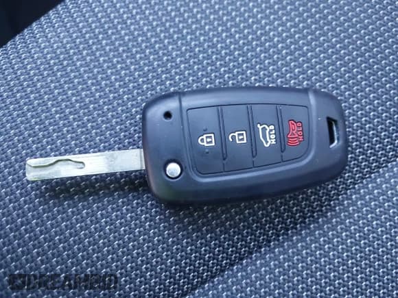 ✅ 2021 Hyundai Accent SE • VIN: 3KPC24A68ME142126 • Лот: 41877764. Опубликован ранее на IAAI с пробегом 55 386 миль. Бесплатный доступ к архиву аукционных продаж из США и подробный отчёт об истории автомобиля на DreamBid. Изображение 11.