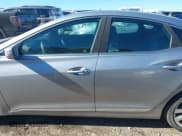 ✅ 2016 Hyundai Azera Limited • VIN: KMHFH4JGXGA568911 • Лот: 41428434. Опубликован ранее на IAAI с пробегом 158 202 миль. Бесплатный доступ к архиву аукционных продаж из США и подробный отчёт об истории автомобиля на DreamBid. Изображение 13.