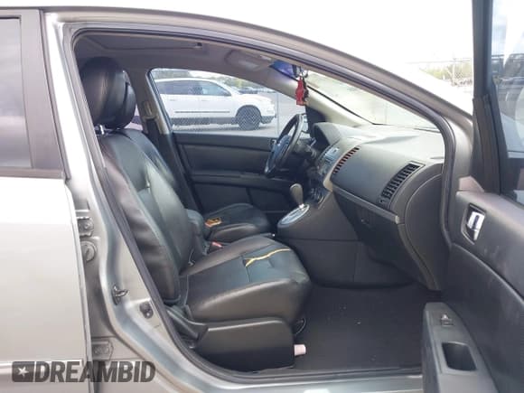 ✅ 2011 Nissan Sentra SL • VIN: 3N1AB6AP5BL648178 • Lot: 41491781. Listed on IAAI with 159,250 mi. Free auction sales archive from the USA and detailed vehicle history report at DreamBid. Image 5.