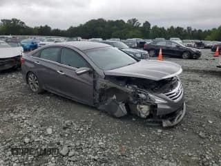 ✅ 2014 Hyundai Sonata SE • VIN: 5NPEC4AC0EH825706 • Lot: 65843944. Listed on Copart with 153,766 mi. Free auction sales archive from the USA and detailed vehicle history report at DreamBid. Image 4.