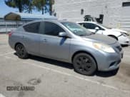 ✅ 2013 Nissan Versa S Plus • VIN: 3N1CN7AP5DL845814 • Lot: 63907485. Wystawiony na Copart z przebiegiem 114 030 mil. Bezpłatny archiwum sprzedaży aukcyjnych z USA i szczegółowy raport historii pojazdu na DreamBid. Zdjęcie 4.