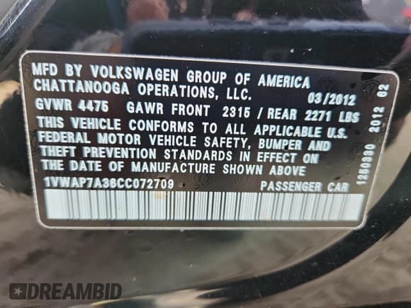 ✅ 2012 Volkswagen Passat S • VIN: 1VWAP7A36CC072709 • Лот: 93376365. Опубликован ранее на Copart с пробегом 186 595 миль. Бесплатный доступ к архиву аукционных продаж из США и подробный отчёт об истории автомобиля на DreamBid. Изображение 12.