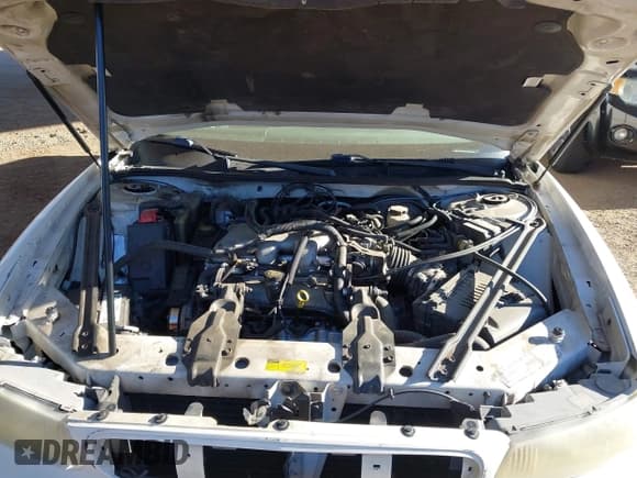 ✅ 2001 Buick Century Custom • VIN: 2G4WS52J111259282 • Lot: 43636023. Listed on IAAI with Not provided. Free auction sales archive from the USA and detailed vehicle history report at DreamBid. Image 10.