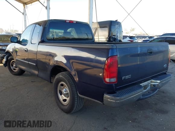 ✅ 2003 Ford F-150 XL • VIN: 2FTRX17243CB00969 • Lot: 43492982. Listed on IAAI with 400,470 mi. Free auction sales archive from the USA and detailed vehicle history report at DreamBid. Image 3.