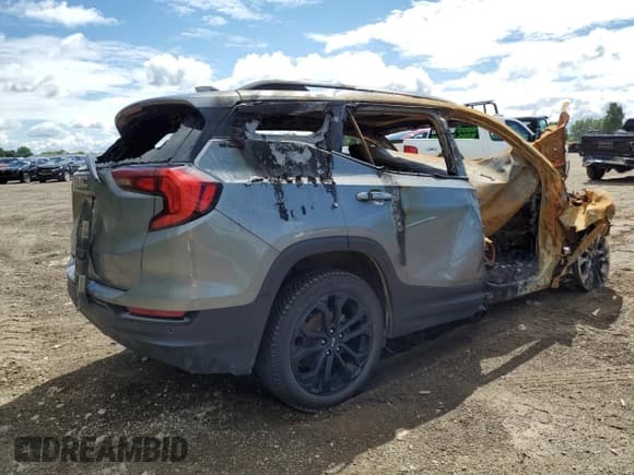 ✅ 2020 GMC Terrain SLE • VIN: 3GKALMEV6LL297679 • Lot: 70084105. Listed on Copart with Not provided. Free auction sales archive from the USA and detailed vehicle history report at DreamBid. Image 3.