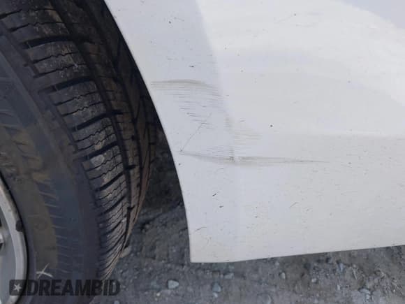 ✅ 2017 BMW 4 Series 430i xDrive • VIN: WBA4F9C39HG812679 • Lot: 42557349. Listed on IAAI with 141,323 mi. Free auction sales archive from the USA and detailed vehicle history report at DreamBid. Image 6.