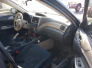 ✅ 2008 Subaru Impreza i • VIN: JF1GH61648G824007 • Lot: 43808457. Wystawiony na IAAI z przebiegiem 256 451 mil. Bezpłatny archiwum sprzedaży aukcyjnych z USA i szczegółowy raport historii pojazdu na DreamBid. Zdjęcie 5.