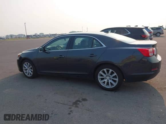 2014 Chevrolet Malibu LT z VIN 1G11E5SL0EF281823, wystawiony jako IAAI lot #42891165 z przebiegiem 138 778 mil mil oraz . Historia ofert i sprzedaży dostępna na DreamBid. Obrazek 14.