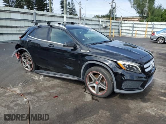 ✅ 2015 Mercedes-Benz GLA 250 • VIN: WDCTG4EB7FJ139999 • Лот: 92087705. Опубликован ранее на Copart с пробегом 29 603 миль. Бесплатный доступ к архиву аукционных продаж из США и подробный отчёт об истории автомобиля на DreamBid. Изображение 4.