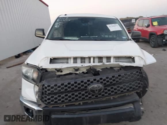✅ 2018 Toyota Tundra SR5 • VIN: 5TFEM5F18JX131354 • Лот: 43709672. Опубликован ранее на IAAI с пробегом 88 136 миль. Бесплатный доступ к архиву аукционных продаж из США и подробный отчёт об истории автомобиля на DreamBid. Изображение 12.