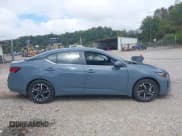 ✅ 2024 Nissan Sentra SV • VIN: 3N1AB8CV0RY304875 • Lot: 43307448. Wystawiony na IAAI z przebiegiem 30 416 mil. Bezpłatny archiwum sprzedaży aukcyjnych z USA i szczegółowy raport historii pojazdu na DreamBid. Zdjęcie 14.