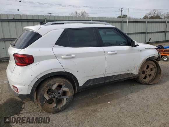 ✅ 2021 Hyundai Venue SEL • VIN: KMHRC8A30MU112295 • Lot: 48682395. Listed on Copart with 65,419 mi. Free auction sales archive from the USA and detailed vehicle history report at DreamBid. Image 3.