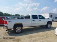 ✅ 2011 GMC Sierra 2500HD SLE • VIN: 1GT120C88BF174804 • Lot: 42649735. Listed on IAAI with 333,282 mi. Free auction sales archive from the USA and detailed vehicle history report at DreamBid. Image 13.