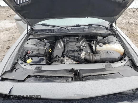 ✅ 2019 Dodge Challenger R/T Scat Pack • VIN: 2C3CDZFJ4KH677030 • Lot: 45360473. Wystawiony na Copart z przebiegiem 36 425 mil. Bezpłatny archiwum sprzedaży aukcyjnych z USA i szczegółowy raport historii pojazdu na DreamBid. Zdjęcie 11.