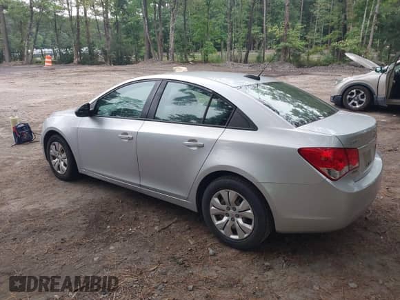 2016 Chevrolet Cruze LS с VIN 1G1PC5SG0G7211643, выставлен на аукционе IAAI как лот 43342069 с пробегом 73 148 миль миль и . История ставок и продаж доступна на DreamBid. Изображение 3.