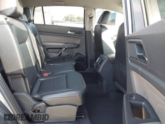 ✅ 2021 Volkswagen Atlas SE • VIN: 1V2WR2CA2MC550979 • Лот: 43599873. Опубликован ранее на IAAI с пробегом 100 160 миль. Бесплатный доступ к архиву аукционных продаж из США и подробный отчёт об истории автомобиля на DreamBid. Изображение 8.