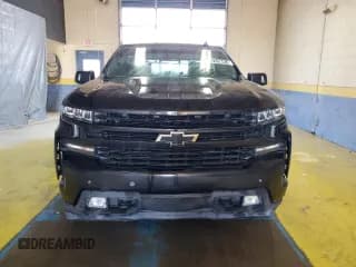 ✅ 2019 Chevrolet Silverado 1500 RST • VIN: 3GCUYEED8KG121456 • Lot: 72186474. Wystawiony na Copart z przebiegiem 84 618 mil. Bezpłatny archiwum sprzedaży aukcyjnych z USA i szczegółowy raport historii pojazdu na DreamBid. Zdjęcie 5.
