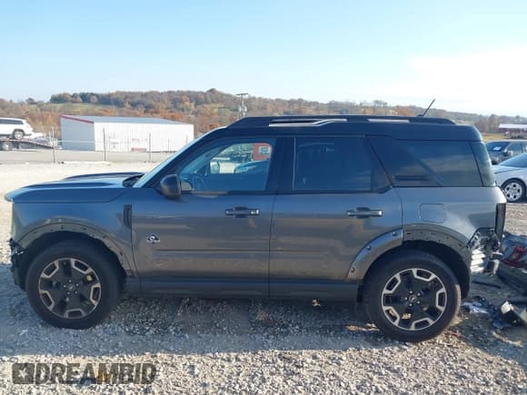 ✅ 2021 Ford Bronco Sport Outer Banks • VIN: 3FMCR9C62MRA99705 • Lot: 43709078. Listed on IAAI with 45,351 mi. Free auction sales archive from the USA and detailed vehicle history report at DreamBid. Image 15.