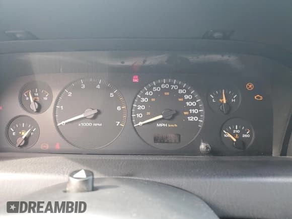 ✅ 2002 Jeep Grand Cherokee Laredo • VIN: 1J4GW48N32C254835 • Lot: 56066495. Listed on Copart with Not provided. Free auction sales archive from the USA and detailed vehicle history report at DreamBid. Image 9.