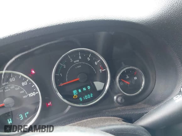 ✅ 2012 Jeep Wrangler Sahara • VIN: 1C4AJWBG3CL168538 • Lot: 41505049. Wystawiony na IAAI z przebiegiem 91 002 mil. Bezpłatny archiwum sprzedaży aukcyjnych z USA i szczegółowy raport historii pojazdu na DreamBid. Zdjęcie 7.