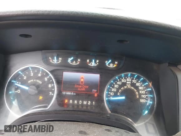 ✅ 2012 Ford F-150 XL • VIN: 1FTEX1EM2CFB52639 • Lot: 41666233. Listed on IAAI with 151,989 mi. Free auction sales archive from the USA and detailed vehicle history report at DreamBid. Image 7.