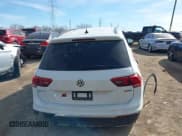 ✅ 2021 Volkswagen Tiguan SE • VIN: 3VV2B7AX1MM070358 • Lot: 41583397. Wystawiony na IAAI z przebiegiem 75 508 mil. Bezpłatny archiwum sprzedaży aukcyjnych z USA i szczegółowy raport historii pojazdu na DreamBid. Zdjęcie 15.