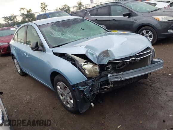 ✅ 2012 Chevrolet Cruze LS • VIN: 1G1PC5SH3C7150064 • Лот: 43308887. Опубликован ранее на IAAI с пробегом 135 220 миль. Бесплатный доступ к архиву аукционных продаж из США и подробный отчёт об истории автомобиля на DreamBid. Изображение 1.