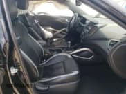 ✅ 2015 Hyundai Veloster Turbo • VIN: KMHTC6AE3FU218626 • Lot: 69056215. Wystawiony na Copart z przebiegiem 93 404 mil. Bezpłatny archiwum sprzedaży aukcyjnych z USA i szczegółowy raport historii pojazdu na DreamBid. Zdjęcie 7.