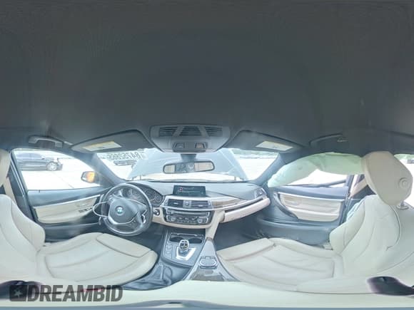 ✅ 2016 BMW 3 Series 328i • VIN: WBA8E9G52GNT46488 • Lot: 84752865. Wystawiony na Copart z przebiegiem 104 045 mil. Bezpłatny archiwum sprzedaży aukcyjnych z USA i szczegółowy raport historii pojazdu na DreamBid. Zdjęcie 14.