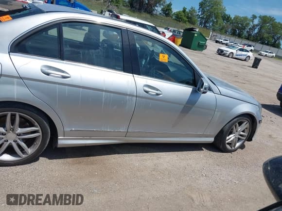 ✅ 2012 Mercedes-Benz C 300 Sport • VIN: WDDGF8BB8CR213651 • Lot: 42669264. Listed on IAAI with 110,091 mi. Free auction sales archive from the USA and detailed vehicle history report at DreamBid. Image 12.