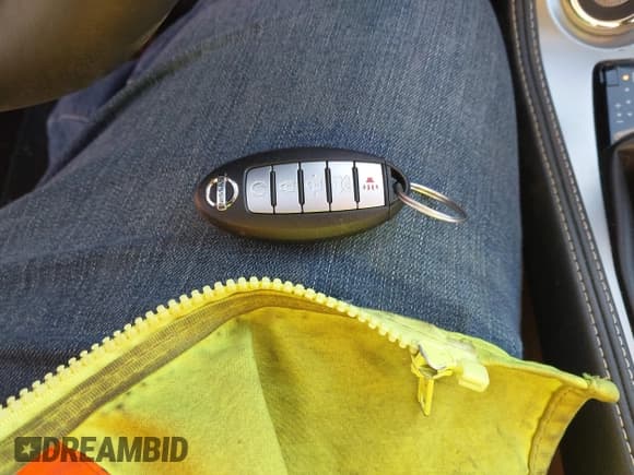 ✅ 2017 Nissan Maxima SR • VIN: 1N4AA6AP7HC364982 • Lot: 41884511. Wystawiony na IAAI z przebiegiem 55 825 mil. Bezpłatny archiwum sprzedaży aukcyjnych z USA i szczegółowy raport historii pojazdu na DreamBid. Zdjęcie 11.