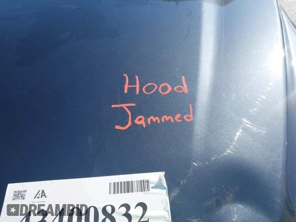 ✅ 2020 Chevrolet Tahoe LT • VIN: 1GNSKBKC2LR151564 • Lot: 43400832. Wystawiony na IAAI z przebiegiem 136 531 mil. Bezpłatny archiwum sprzedaży aukcyjnych z USA i szczegółowy raport historii pojazdu na DreamBid. Zdjęcie 10.