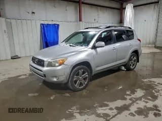 ✅ 2008 Toyota RAV4 Sport • VIN: JTMBK32V185071462 • Lot: 96175445. Listed on Copart with 136,184 mi. Free auction sales archive from the USA and detailed vehicle history report at DreamBid. Image 1.