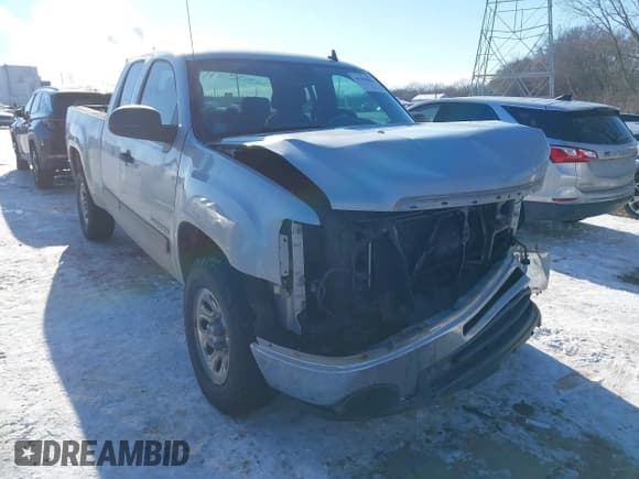 ✅ 2011 GMC Sierra 1500 SL • VIN: 1GTR1UEA5BZ186159 • Lot: 41350866. Wystawiony na IAAI z przebiegiem 259 108 mil. Bezpłatny archiwum sprzedaży aukcyjnych z USA i szczegółowy raport historii pojazdu na DreamBid. Zdjęcie 1.