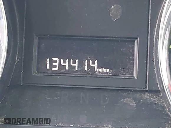 ✅ 2018 Dodge Grand Caravan SE • VIN: 2C4RDGBG0JR190632 • Lot: 43597423. Wystawiony na IAAI z przebiegiem 134 414 mil. Bezpłatny archiwum sprzedaży aukcyjnych z USA i szczegółowy raport historii pojazdu na DreamBid. Zdjęcie 15.