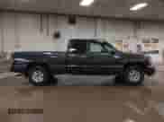 2004 GMC Sierra 1500 SLT с VIN 2GTEK19T341247820, выставлен на аукционе IAAI как лот 43127466 с пробегом 188 390 миль миль и . История ставок и продаж доступна на DreamBid. Изображение 13.