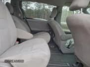 ✅ 2020 Toyota Sienna L • VIN: 5TDZZ3DC2LS030234 • Лот: 95633725. Опубликован ранее на Copart с пробегом 163 349 миль. Бесплатный доступ к архиву аукционных продаж из США и подробный отчёт об истории автомобиля на DreamBid. Изображение 11.