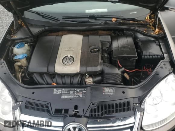 ✅ 2007 Volkswagen Rabbit • VIN: WVWDR71K27W068825 • Lot: 91631525. Listed on Copart with 235,085 mi. Free auction sales archive from the USA and detailed vehicle history report at DreamBid. Image 11.