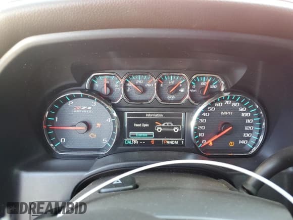 ✅ 2015 Chevrolet Silverado 2500HD LTZ • VIN: 1GC1KWE85FF622390 • Lot: 68325495. Listed on Copart with 119,183 mi. Free auction sales archive from the USA and detailed vehicle history report at DreamBid. Image 9.