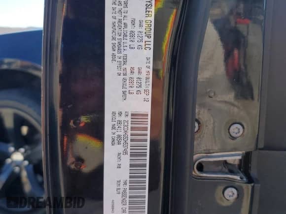 2013 Dodge Charger SXT z VIN 2C3CDXHG5DH537495, wystawiony jako Copart lot #89931325 z przebiegiem 144 857 mil mil oraz Szkoda całkowita • Salvage title. Historia ofert i sprzedaży dostępna na DreamBid. Obrazek 12.