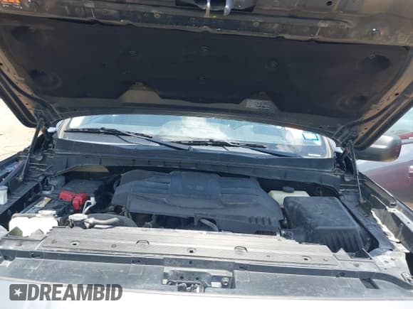 ✅ 2021 Nissan Titan S • VIN: 1N6AA1EE5MN502598 • Lot: 41981602. Listed on IAAI with 115,038 mi. Free auction sales archive from the USA and detailed vehicle history report at DreamBid. Image 10.