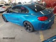 ✅ 2018 BMW M2 • VIN: WBS1J5C58JVD36727 • Lot: 41939937. Wystawiony na IAAI z przebiegiem 31 959 mil. Bezpłatny archiwum sprzedaży aukcyjnych z USA i szczegółowy raport historii pojazdu na DreamBid. Zdjęcie 3.